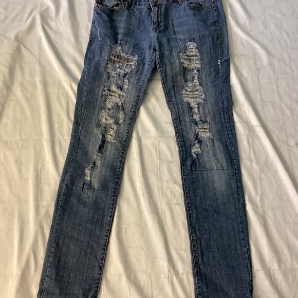 TEN25 PRE-WASH DISTRESSED JEANS (Size: 13/14) - Picture 1 of 5